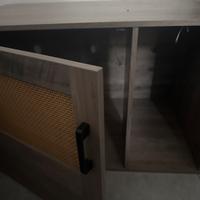 Cuccia per gatto e lettiera