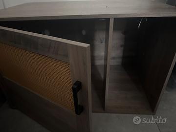 Cuccia per gatto e lettiera