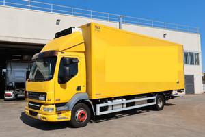 DAF LF 55.280 16t - FRIGORIFERO CON SPONDA