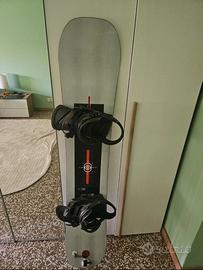 Tavola + attacchi burton semi-nuovi