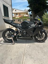Honda cbr 600 2005 da pista