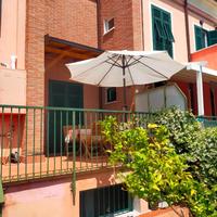 Monolocale con terrazza e giardino