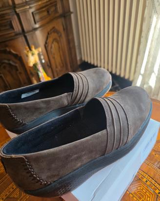 Scarpe MBT nuove