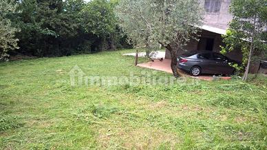 Terreno con Magazzino