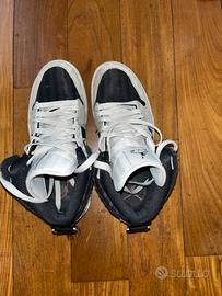 Jordan 1 mid utility