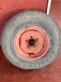 Gomme rimorchio agricolo