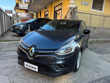 Renault Clio TCe 12V90 CV 5 porte Moschino