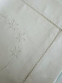 Lenzuola artigianali in lino