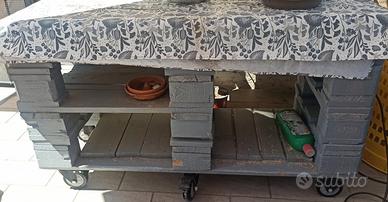 mobiletto fatto con pallet Epal
