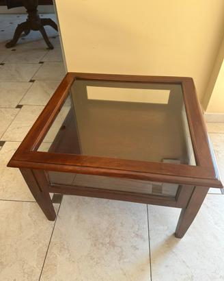 Tavolino in legno