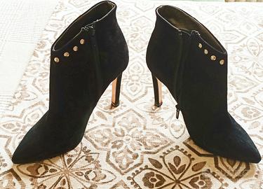 Stivaletti eleganti polacchini tacco