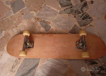 Skateboard 