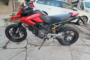 Ducati hypermotard 1100 