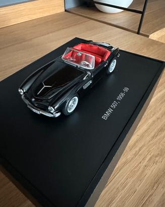 Modellino BMW 507