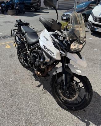 Triumph Tiger 800 XRx ABS