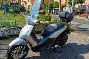 Beverly 300 IE ABS ASR