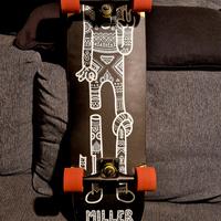 Skateboard Miller Cruiser con protezioni