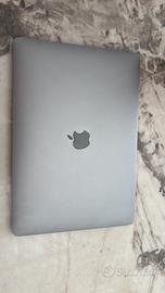 Macbook pro 13,2018