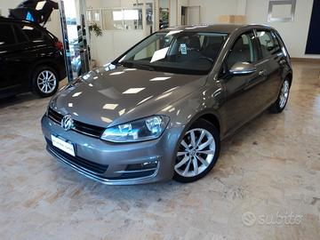 Volkswagen Golf 1.6 TDI 5p. 4MOTION Highline BlueM