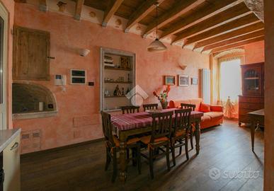 2 LOCALI A TOSCOLANO-MADERNO