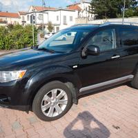 MITSUBISHI OUTLANDER INSTYLE 7 POSTI