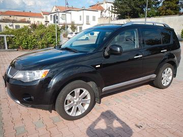 MITSUBISHI OUTLANDER INSTYLE 7 POSTI
