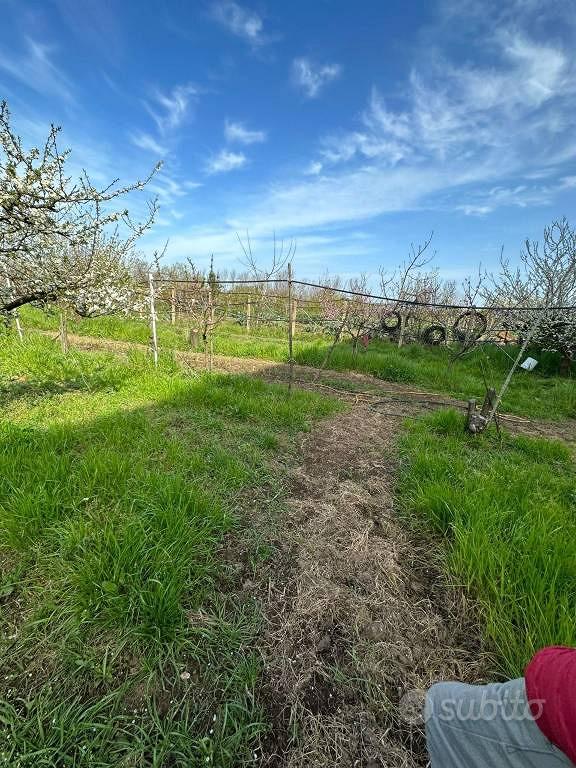 Terreno di 2200 m² a Giugliano in Campania - Vista 2