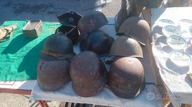 caschi guerra vintage 