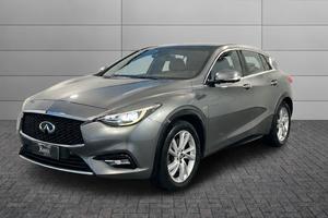 Infinity Q30 Business executive