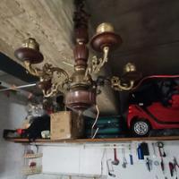 lampadario legno e ottone come in foto