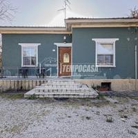 CASA INDIPENDENTE CON GIARDINO E GARAGE A VILLAMAR