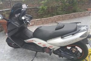 moto t max