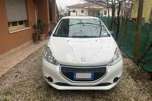 Peugeot 208  serie VTi 1,2 active 3 Porte