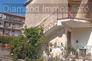 Appartamento con garage e orto a Linguaglossa