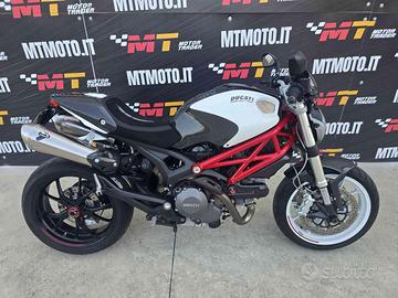 DUCATI Monster 796 Ohlins Termignoni Video 360