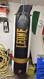 Sacco da boxe Leone