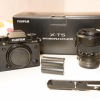 Fujifilm X-T5 + 16-50mm WR + 2 batt. + Hand Grip