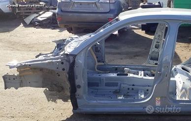 Audi a 1 nuovo modello scocca per taglio lamiera