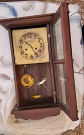 orologio a pendolo antico