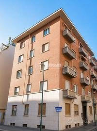VIA CARLO CAPELLI CON ASCENSORE