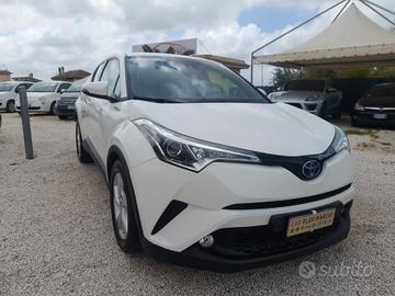 TOYOTA CH-R HYBRID Euro 6 d incentivi rottamazione