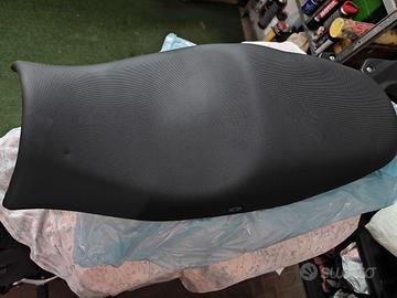 Sella Triumph Speed Triple 1050 2004/2007