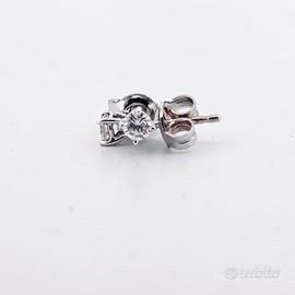 orecchini punto luce