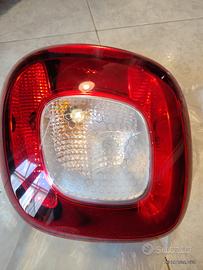 fanale posteriore destro smart eq