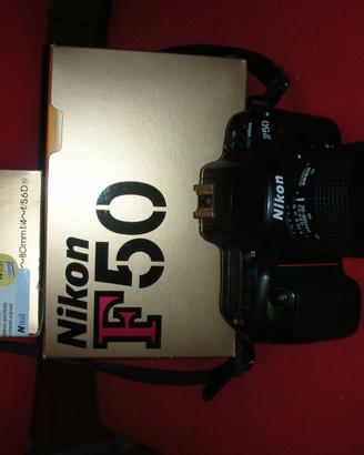 FOTOCAMERA ANALOGICA NIKON F50 CON ZOOM 35-80