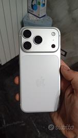 iPhone 17 pro 256 gb silver