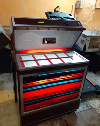 JUKE BOX
