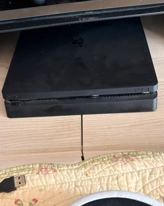 Ps4 slim