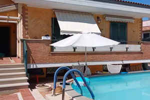 Borghesiana Porzione di bifamiliare 3 livelli