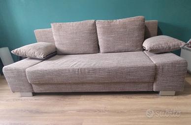 Divano letto matrimoniale + mobiletto TV